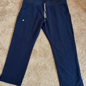 Figs Petite Navy Blue Kade Cargo Scrub Pant, Size XL/P